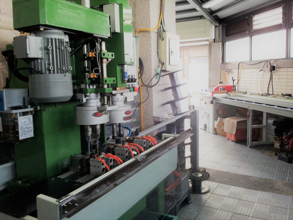 新竹市隱形鐵窗推薦,高順隱形鐵窗鋁材MIT工廠自行生產，品質最高、給您工廠直營批發價格